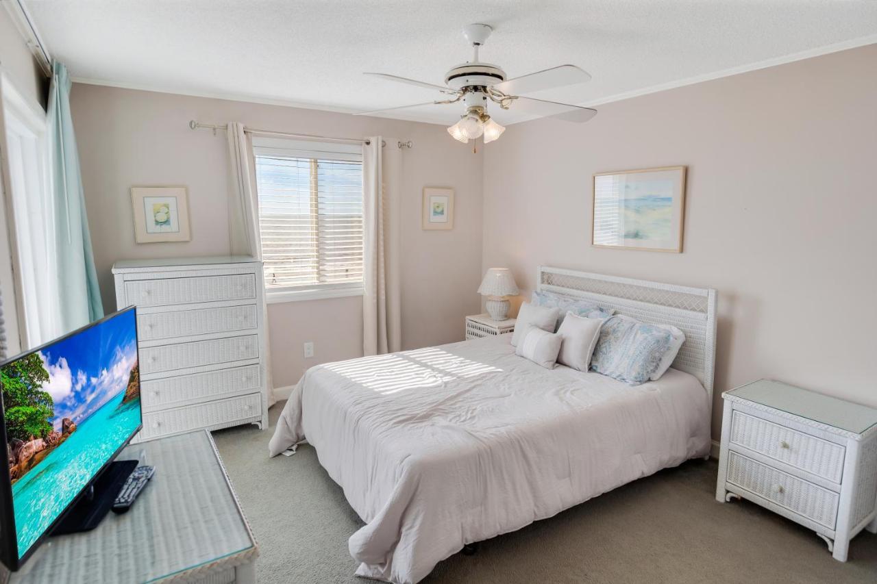 2Br, 2Bath Condo Oceanfront Getaway With Pool North Myrtle Beach Exterior photo