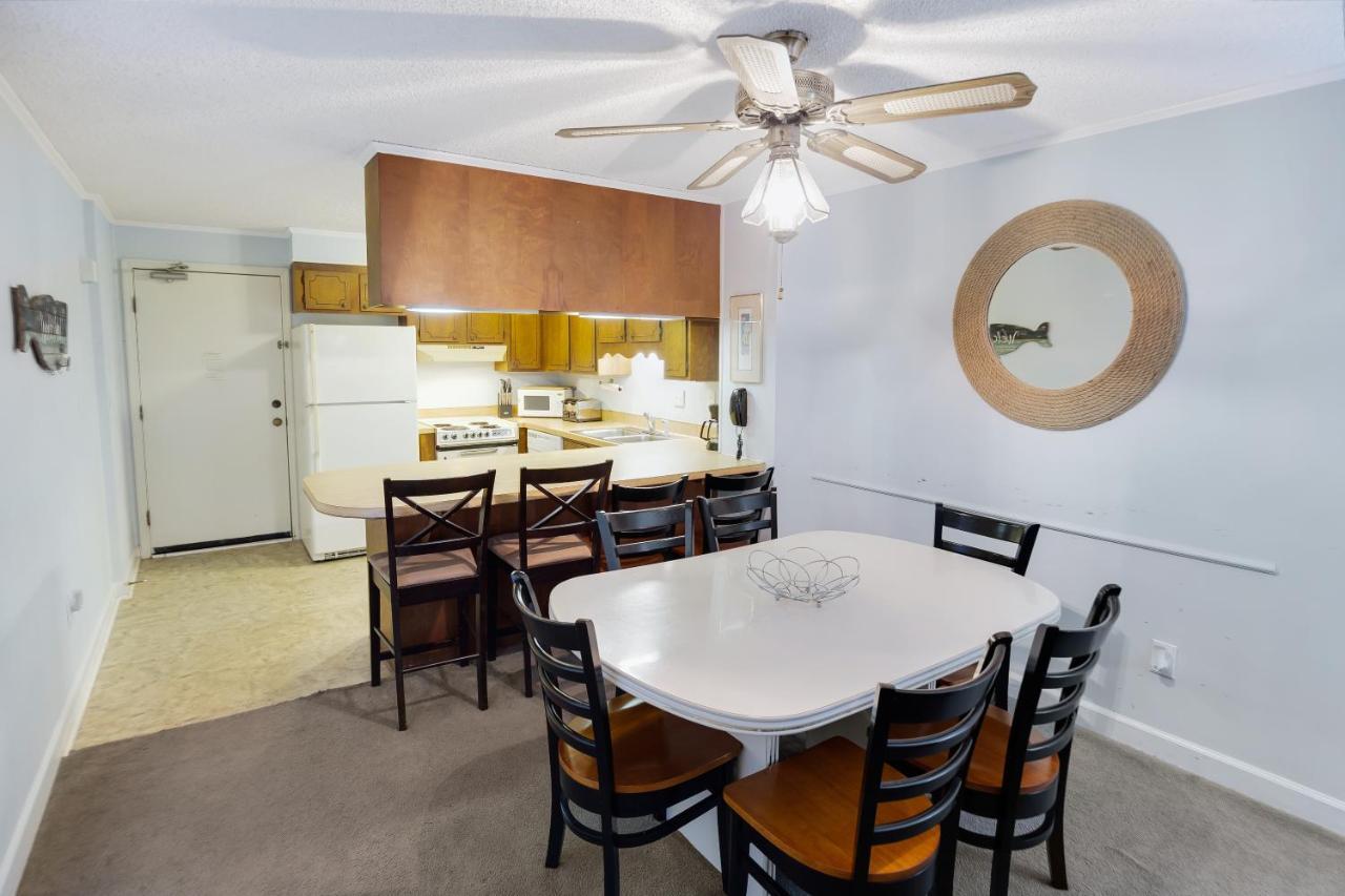 2Br, 2Bath Condo Oceanfront Getaway With Pool North Myrtle Beach Exterior photo